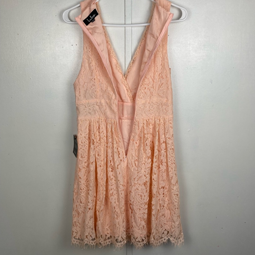 Lulus Dress. - Picture 3 of 7